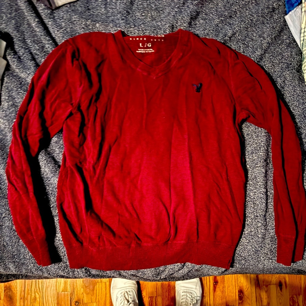 American eagle sweater large